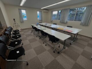 今日は国土交通大臣認定Hグレードの工場審査の日です。
グレードを持っている鉄骨製作工場は5年に一度更新の審査を受けます。
社内マニュアルの整備状況や品質管理体制、工場内で適切に加工が行われているかなどをチェックされます。
審査に合格しないと、今後仕事が受注できなくなってしまうくらい重要です。
今回も無事に更新できそうですが疲れた〜😮‍💨
今夜は早く帰って一杯やります🍻🤤#長野県 #中野市 #鉄工所 #鉄骨製作 #Hグレード #社員募集中 #工場審査